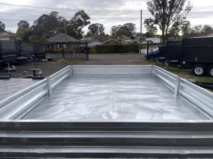 10x7 Table Top Trailer 3.5T GVM With Sides - Image 9